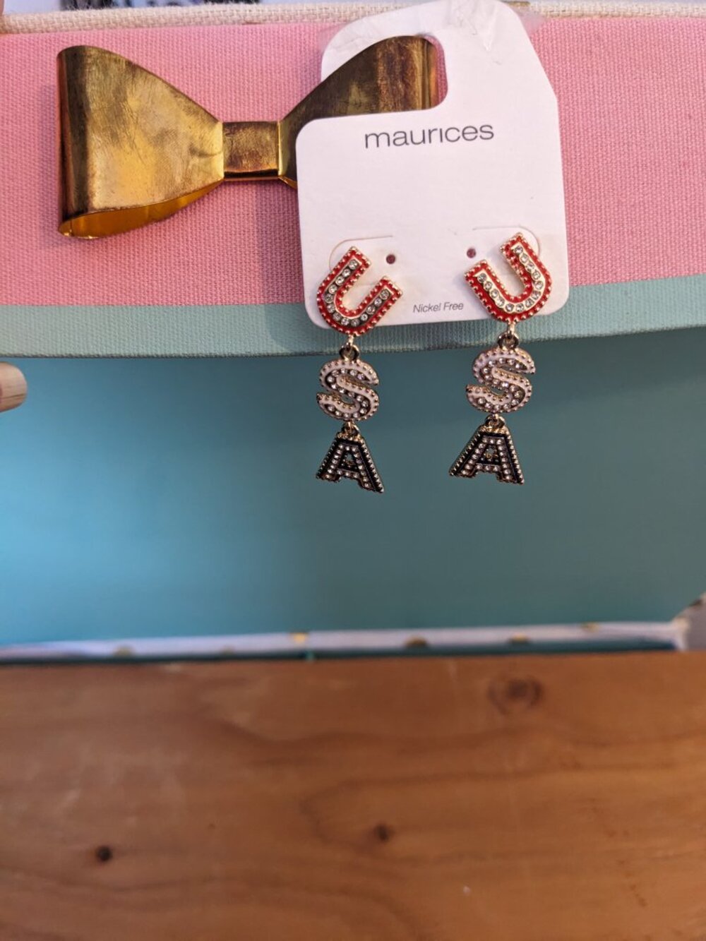 Maurice's NWT USA Dangly Earrings - Picture 2 of 3